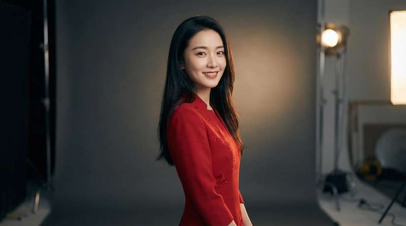 丝袜写真明星创作者